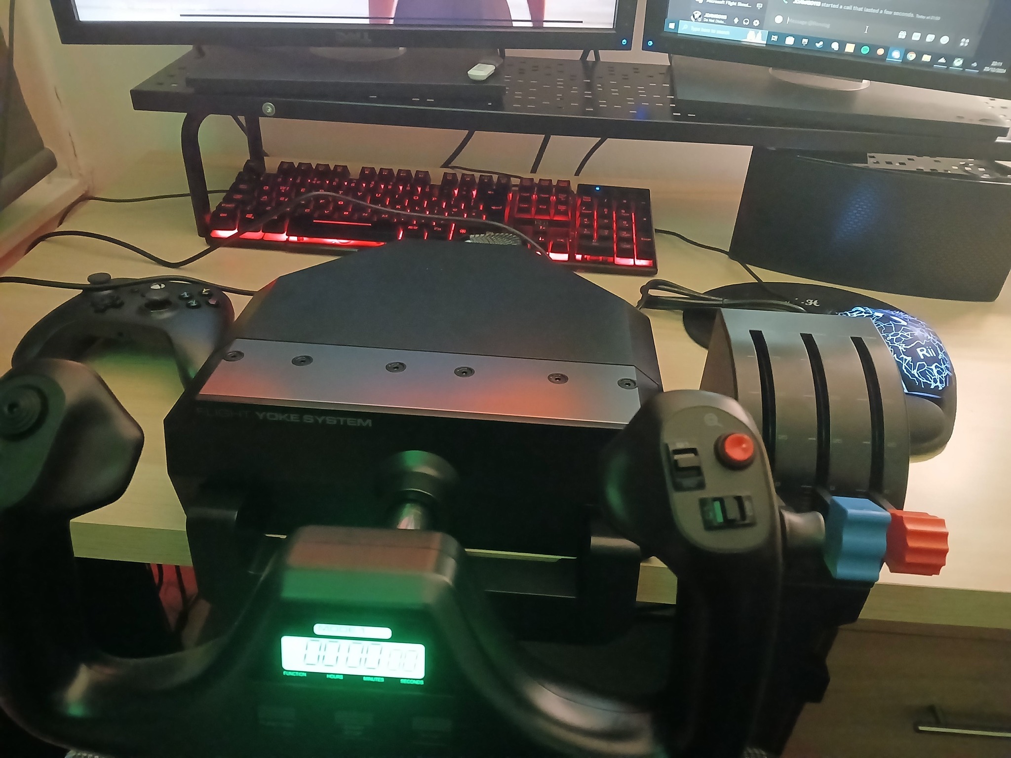 Saitek pro flight yoke and throttle quadrant review