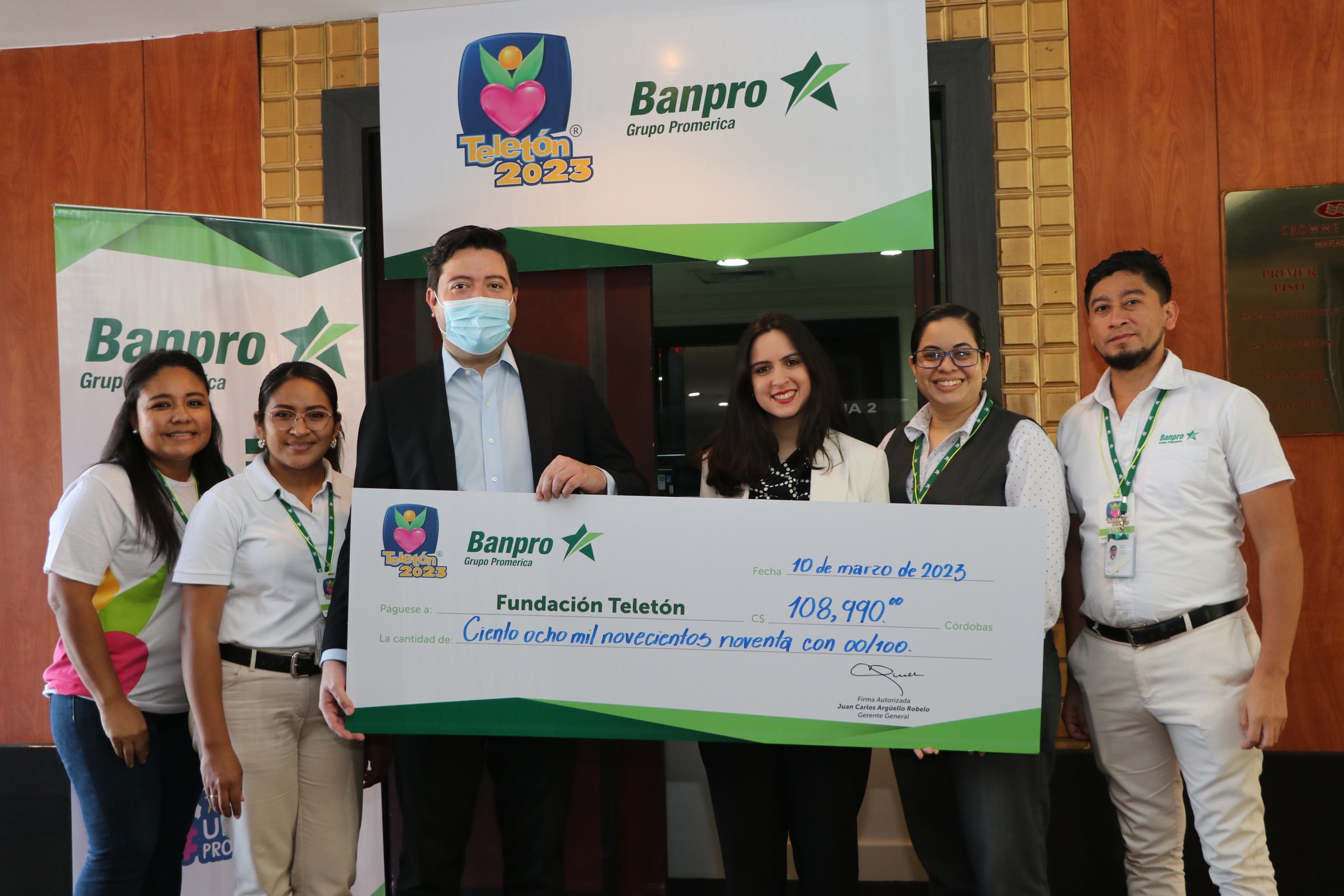 Banpro - Los gerentes de las sucursales Corporativo y La Centroamérica ...