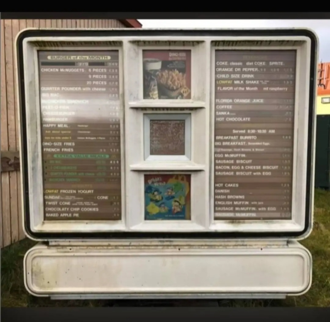 McDonald's 1978 ヴィンテージクロック　まもなくお店に買取依頼予定 This McDonald's drive-thru menu board frozen in time in Adak