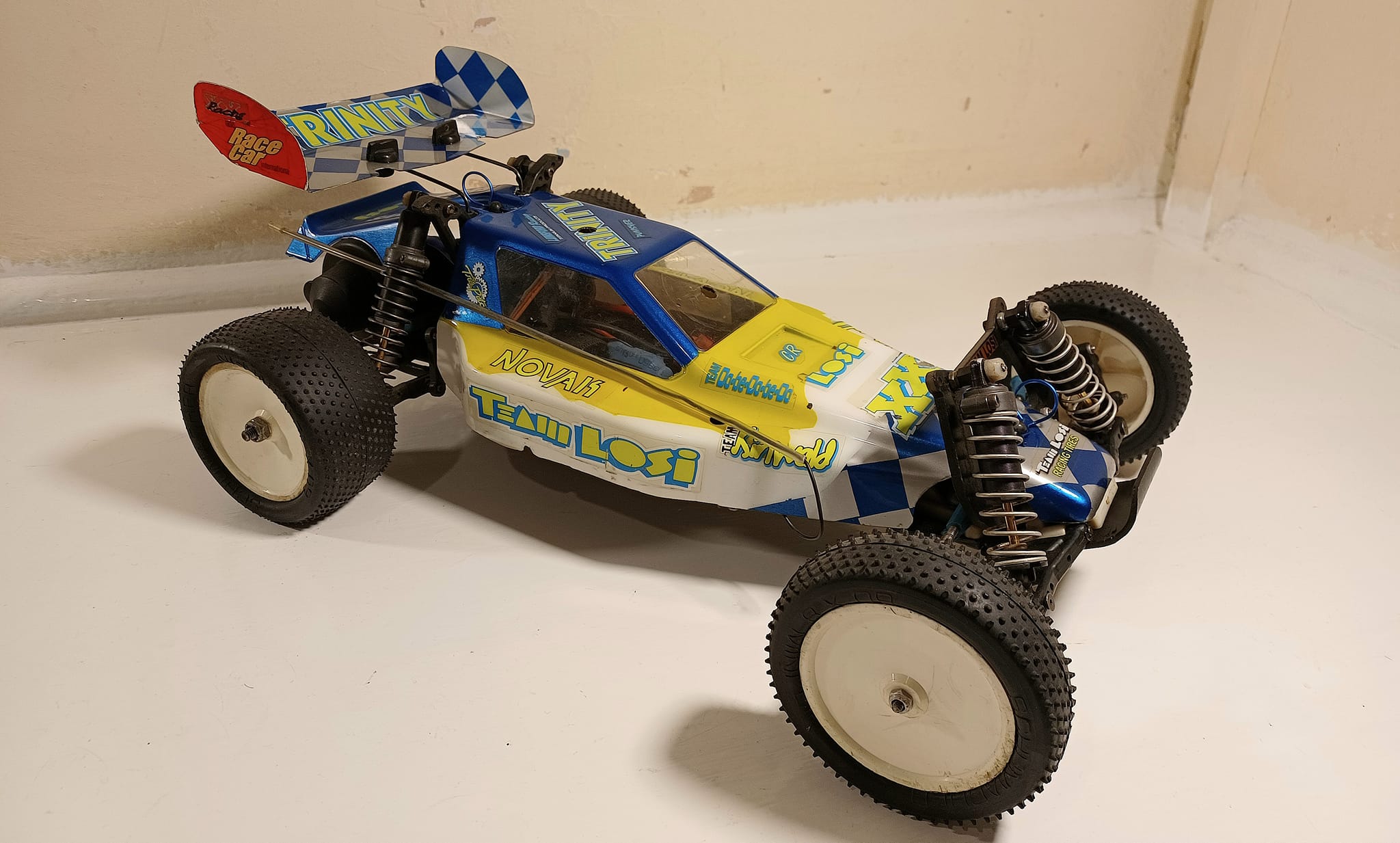 Losi XXCR 2WD RC car