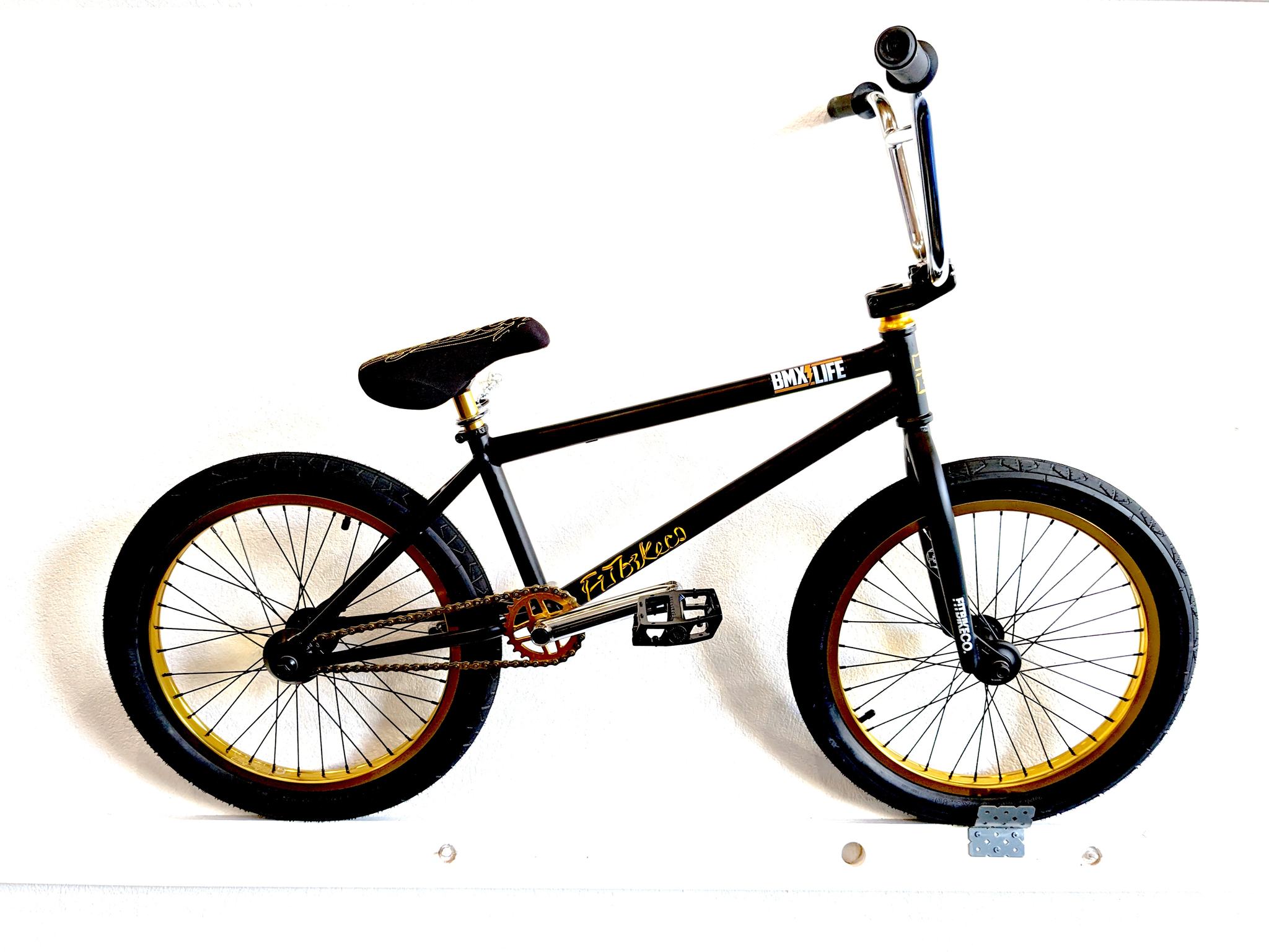 Fit Bikeco. 20.5 TT bike check with custom parts