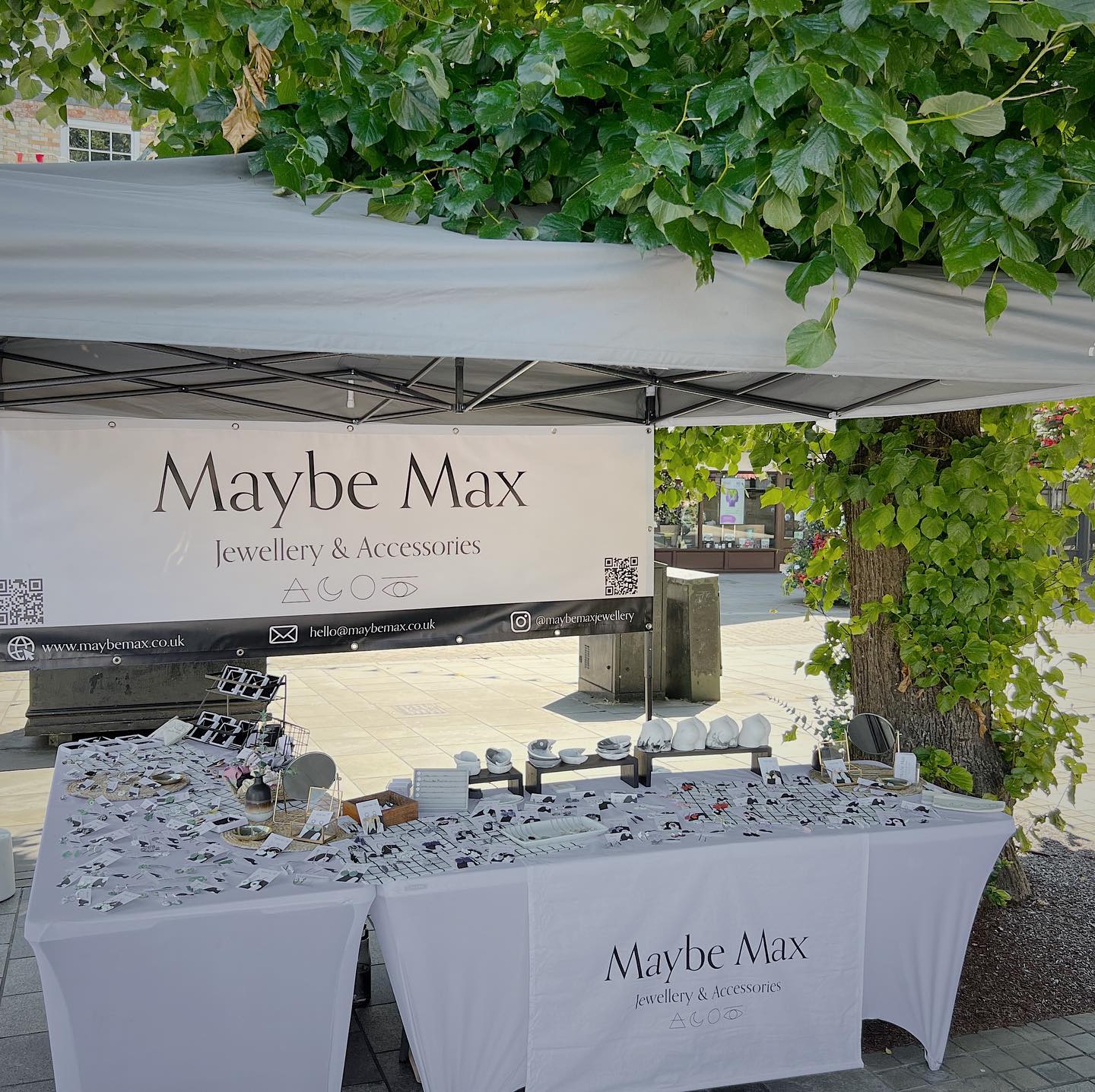 Happy Monday 🫶 Hope you all had a... - Maybe Max Jewellery | Facebook