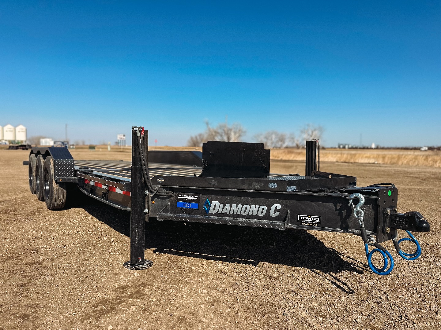 Towro - This custom Diamond C HDT is built to perform, engineered with ...
