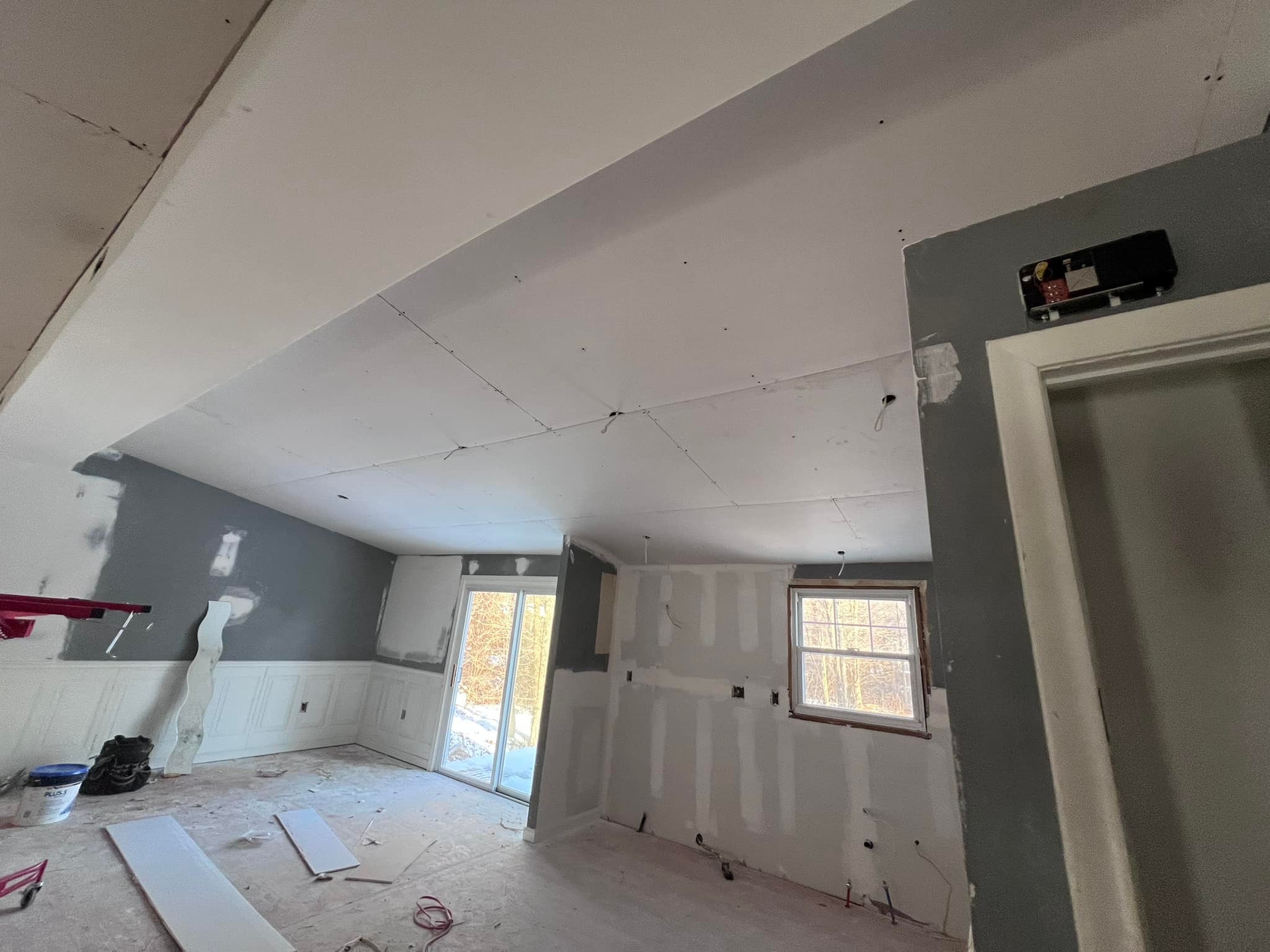 Parillo Tile & Construction