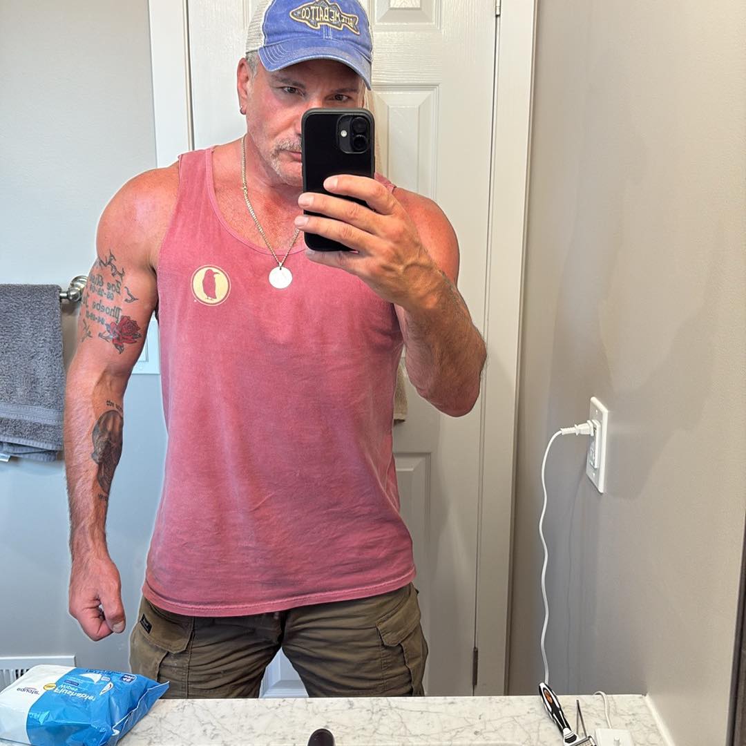 Anyone know of a private roofing guy ? | Facebook