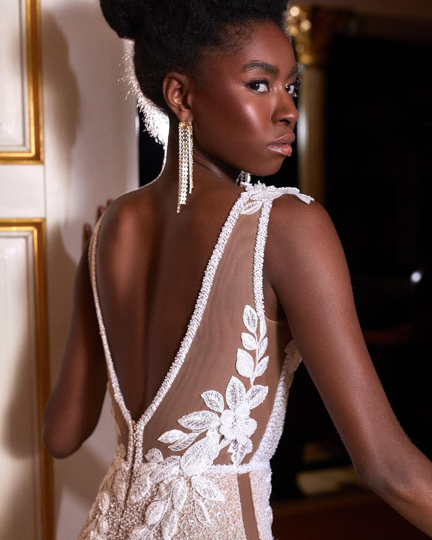 Totally fall in love with the details of ASHLEY gown 🤍 And you? # weddingdress #sayyestothedress #bridetobe #wedding #sayyestothedress