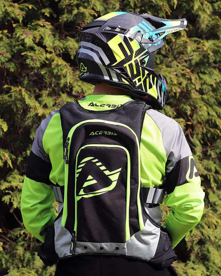 The Acerbis X-Storm Drink Bag is the ultimate companion for your