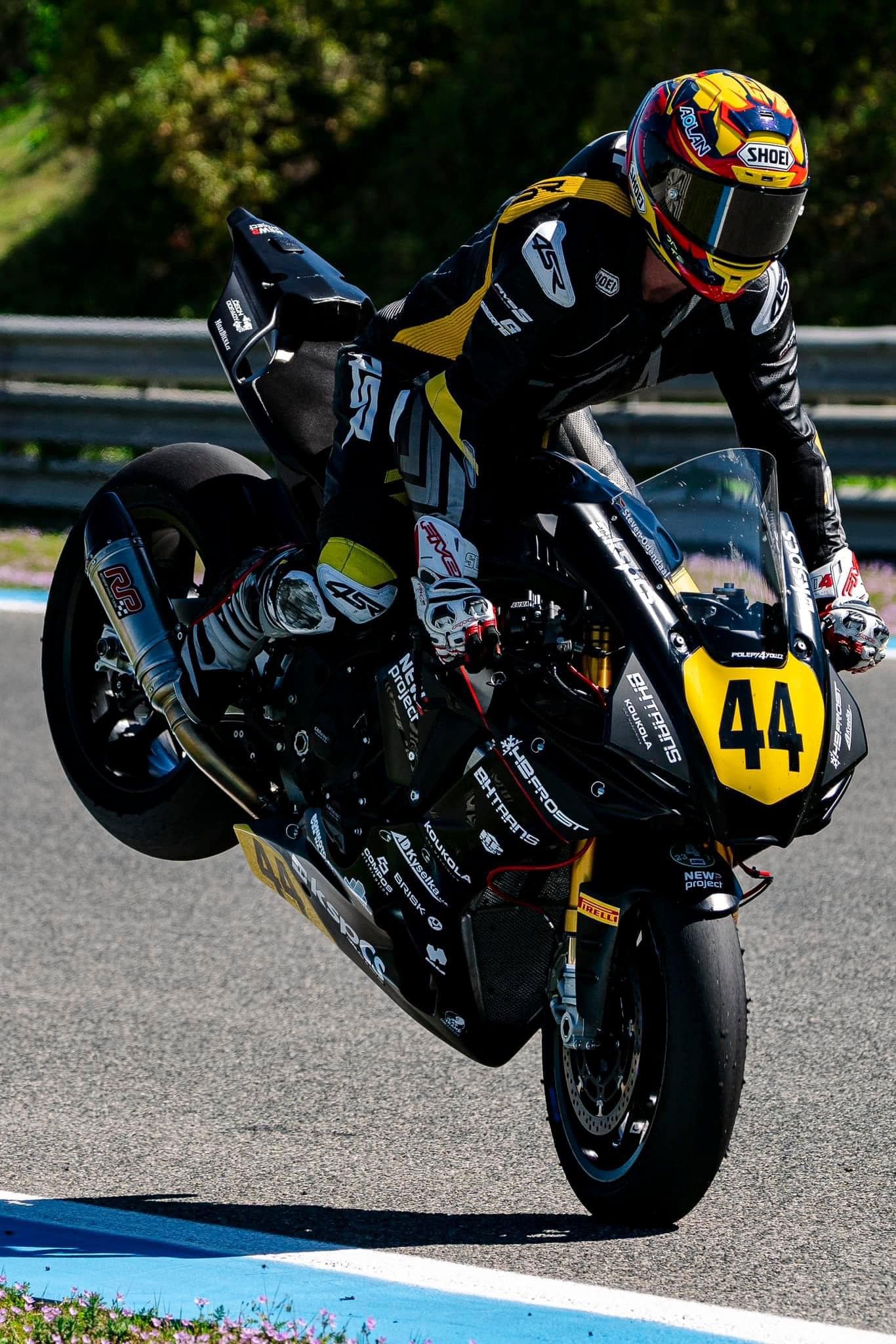 Stewart MacLeod wins 2000 South African Superbike Championship