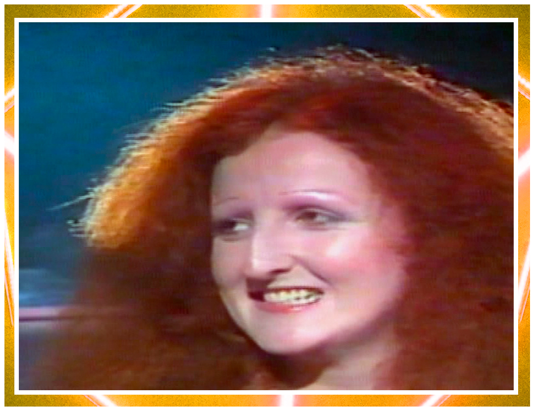 I LOVED Carol LLoyd you told the world. awesome she passed away