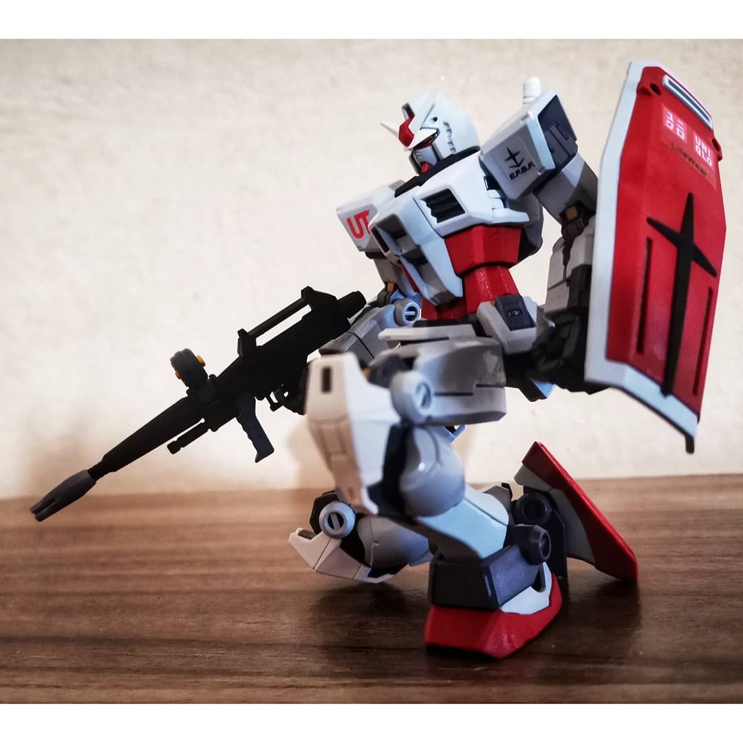 Review ] - HGUC 1/144 - RX-78-2 Gundam Ver Alexandros by Vega