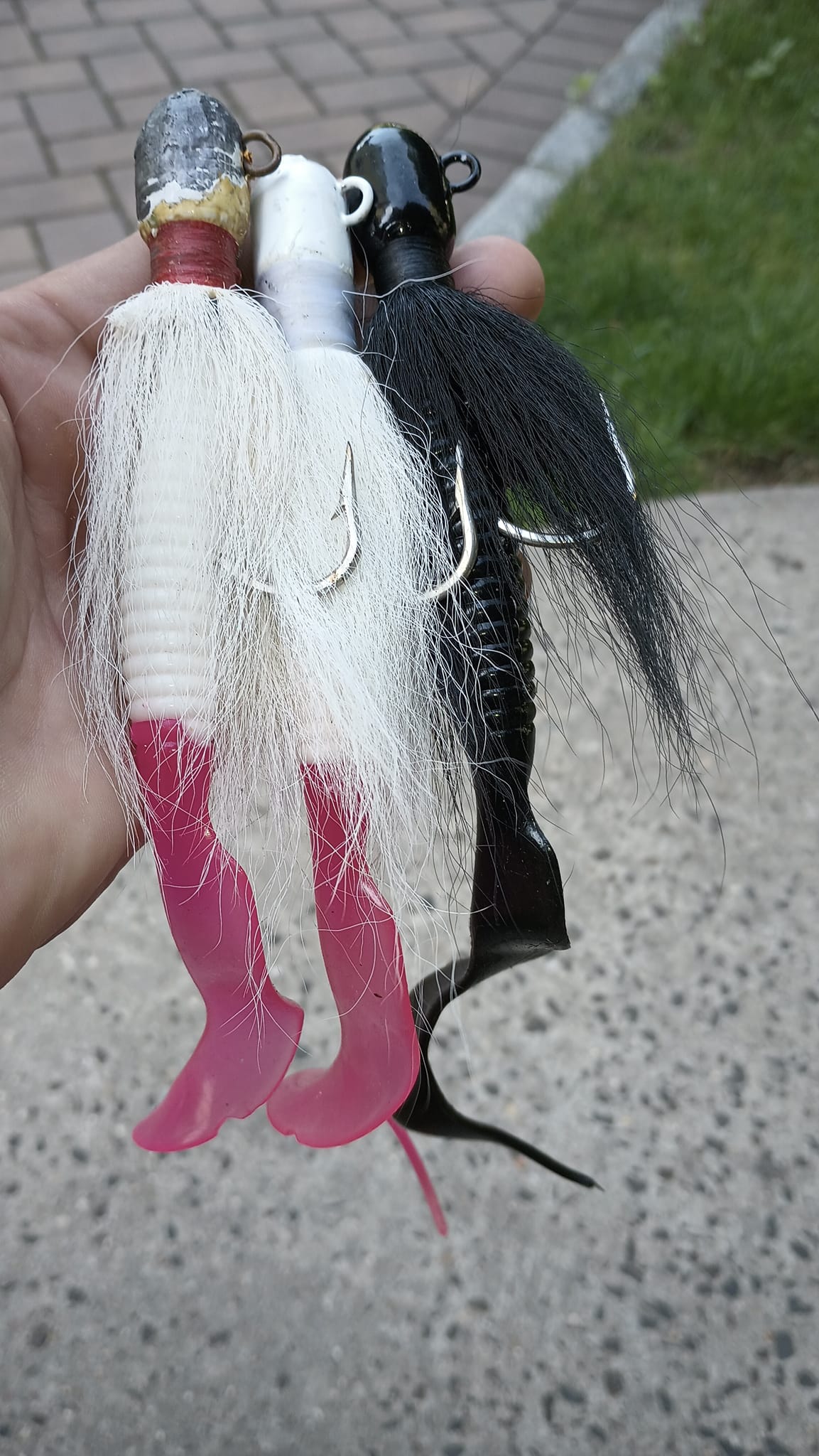 delta striper fishing lures Tackle Magnum Squid Rigged (6", Assorted Colors) It has a one piece weight which allows it to sink tail first without wobble Gibbs Delta Zak Mono Double