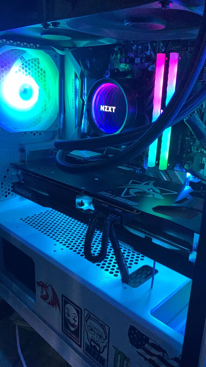 New GPU came in today🤘🏼😎 Rx 6700xt She's a beauty