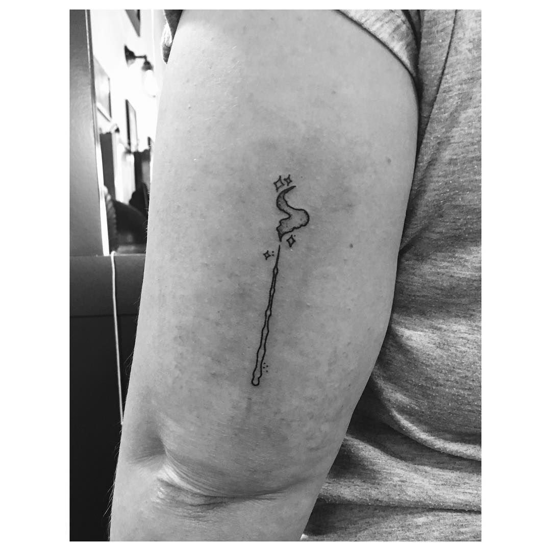 Tatouage Harry Potter Baguette
