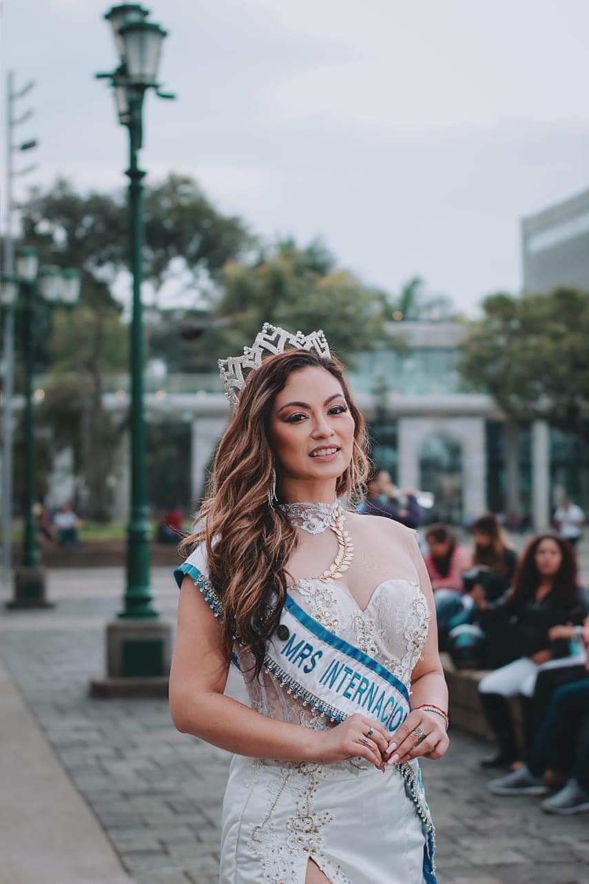 La bella y talentosa señora Krishanda... - Señora Guatemala | Facebook