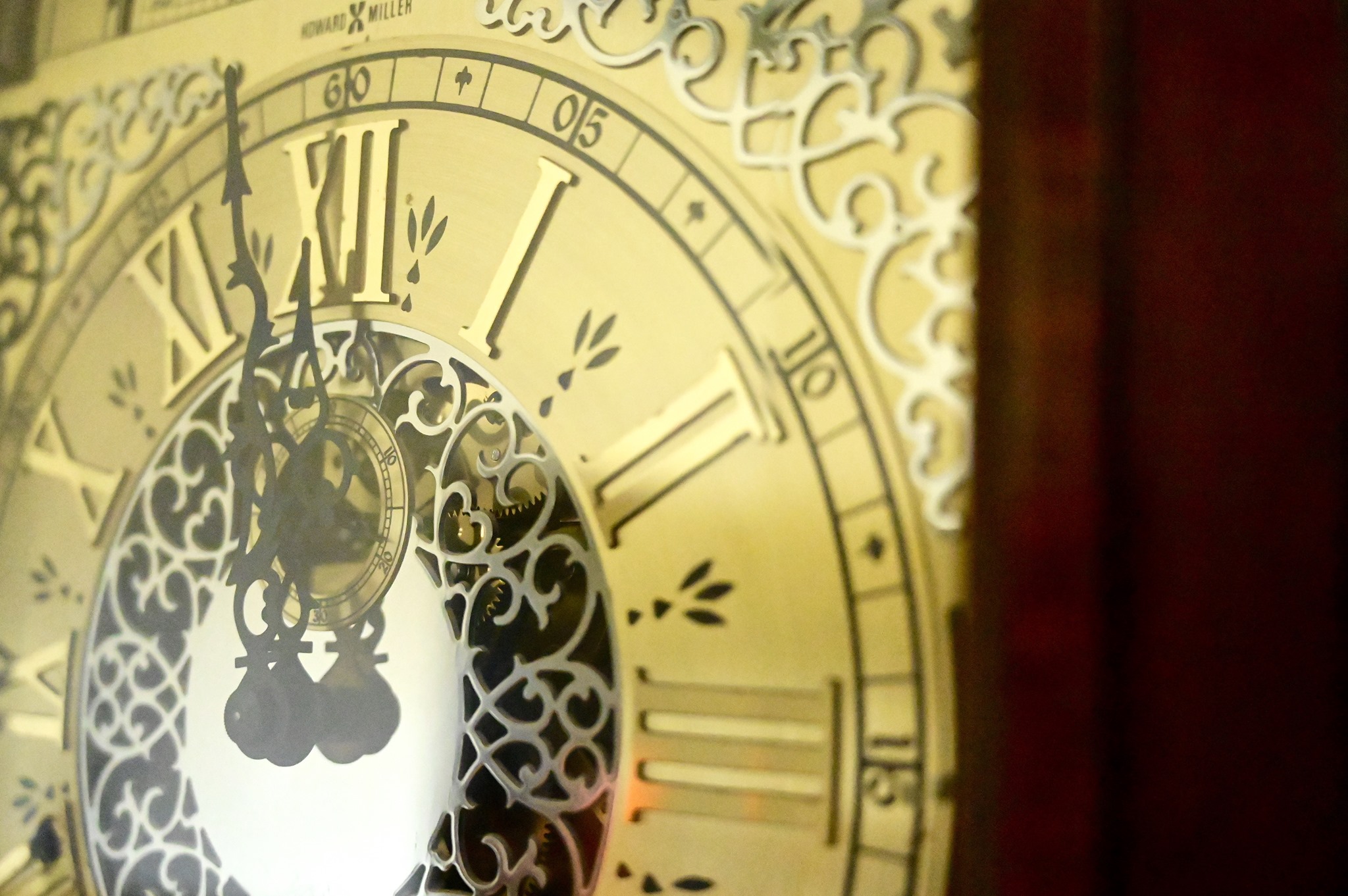 Perfect-Time Clock Repair