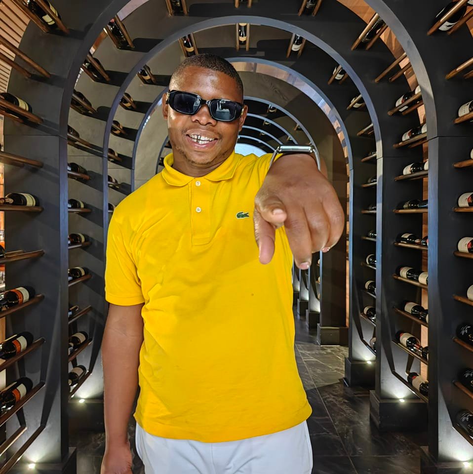 I made a promise to myself, and I... - Mlungisi Proff Tshiamo | Facebook
