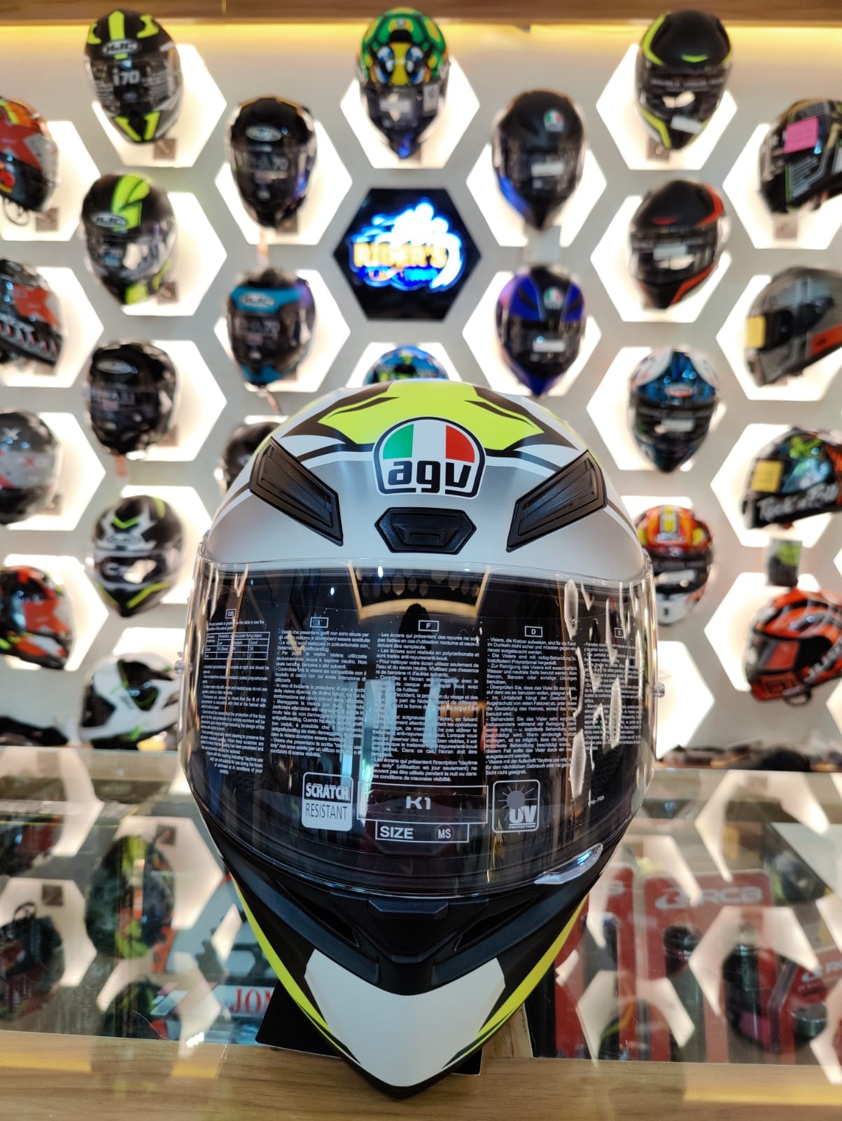 agv k1 mugello 2019 replica K-1 Full Face Helmet the helmet has been developed without an internal sun visor to reduce both weight and price and the helmet is equipped with a Double D AGV K1 Replica Miller Phillip