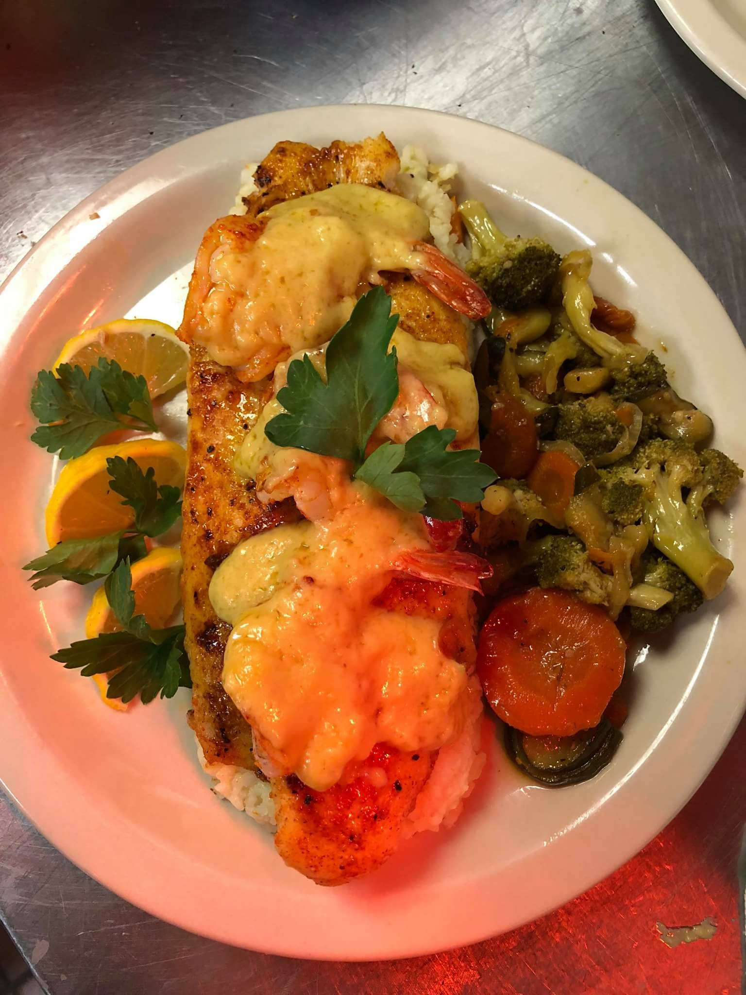 Two Rivers Grill Brazoria,Tx | Brazoria TX