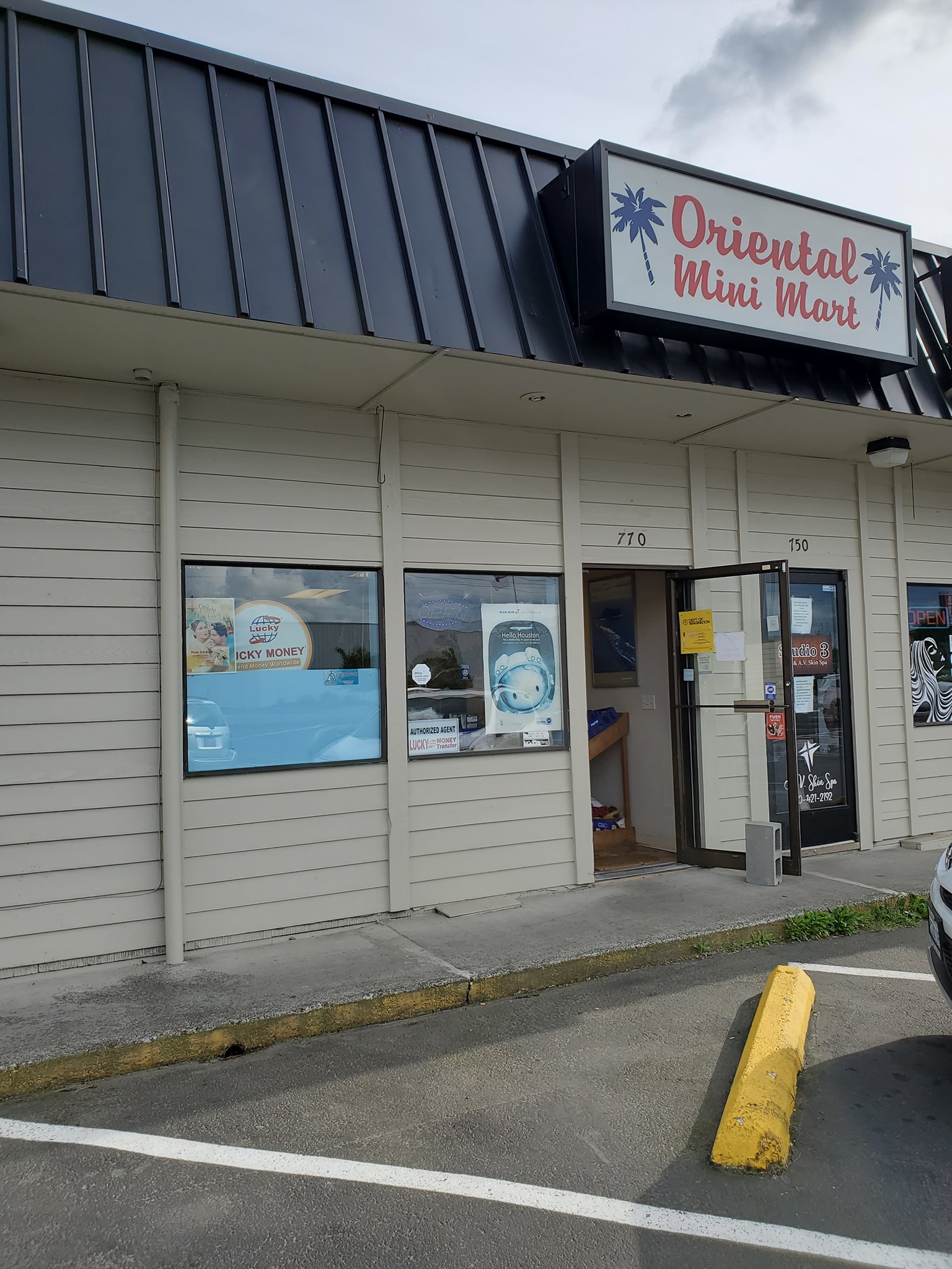 Mini Oriental Store | Mount Vernon WA