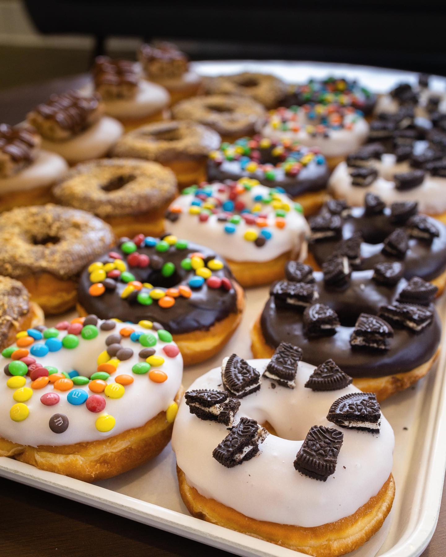 Randy's Donuts - Did you know??? 🧐 Randy’s has been using the same ...