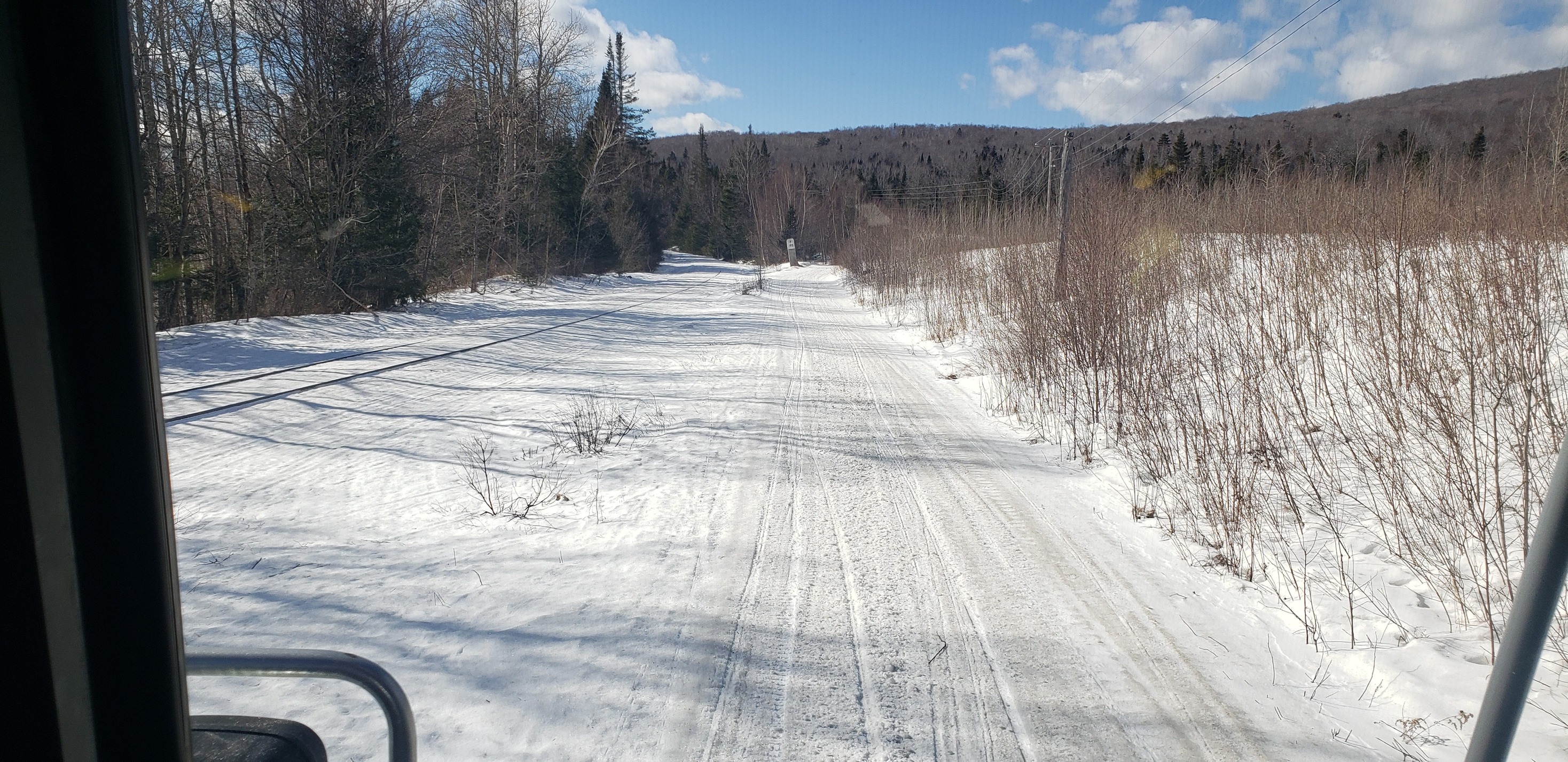 Twin - 102 to the left & Cherry Mt to the right. Rails showing on 102 ...