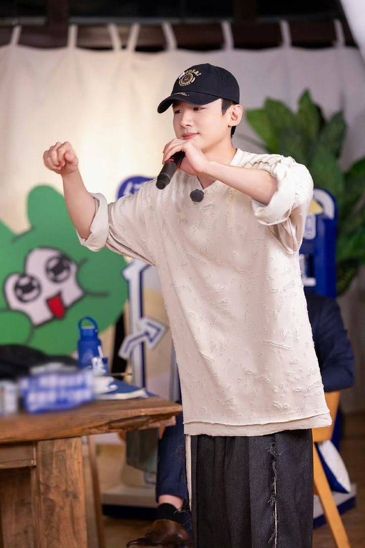🫶😍🤩🥰 #baijingting白敬亭 #GoodBai #BaiJingTing 💙💚