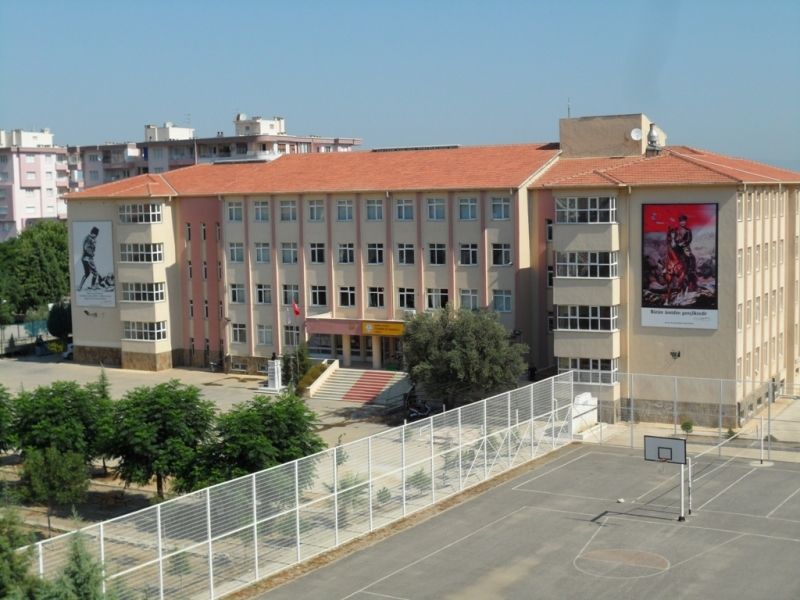 50. Yıl Ortaokulu Salihli... - 50. Yıl Ortaokulu Salihli