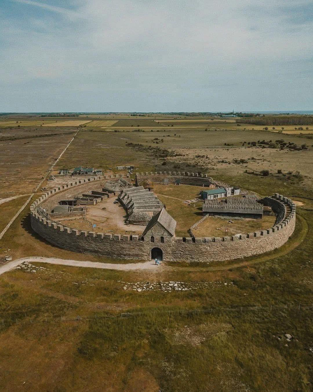 History - Eketorp Fort – A Bridge Between the Iron Age and the Viking ...