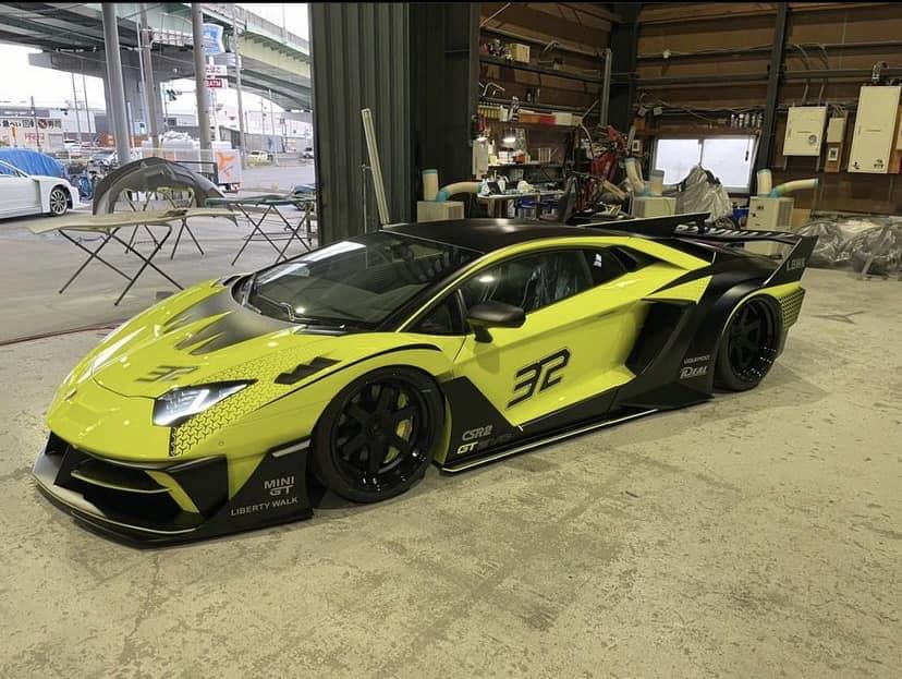 Daily - The Lamborghini aventador SV lp750-4 roadster. Superveloce ...