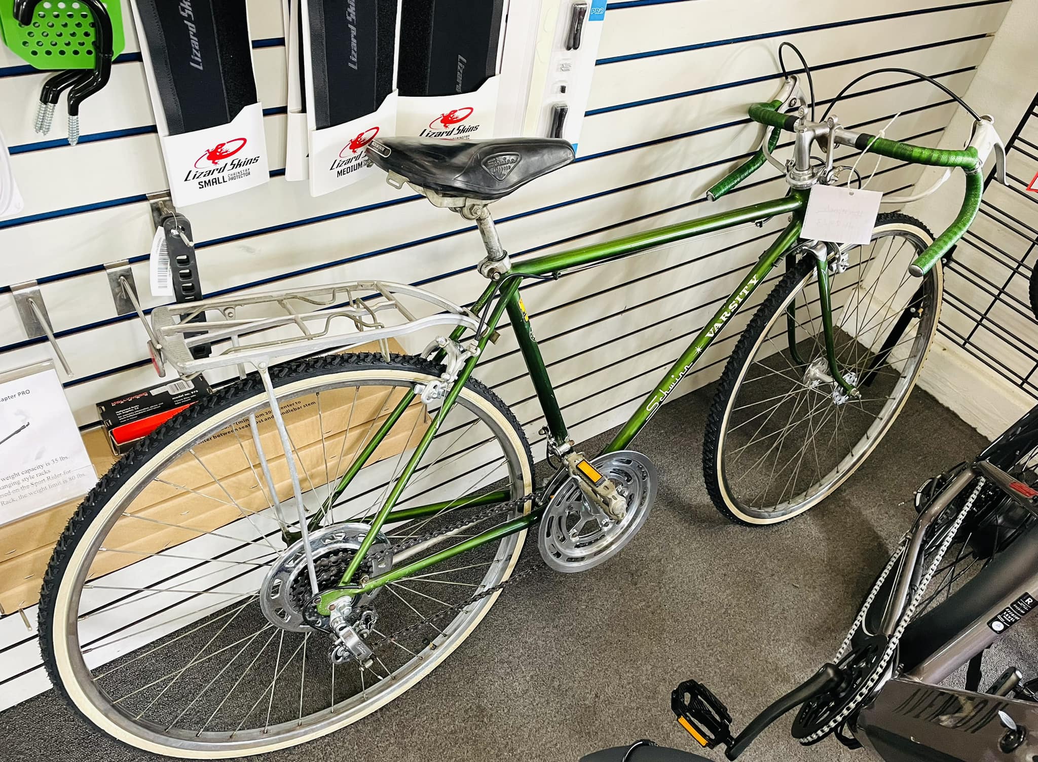 70s Schwinn Varsity as a grocery getter