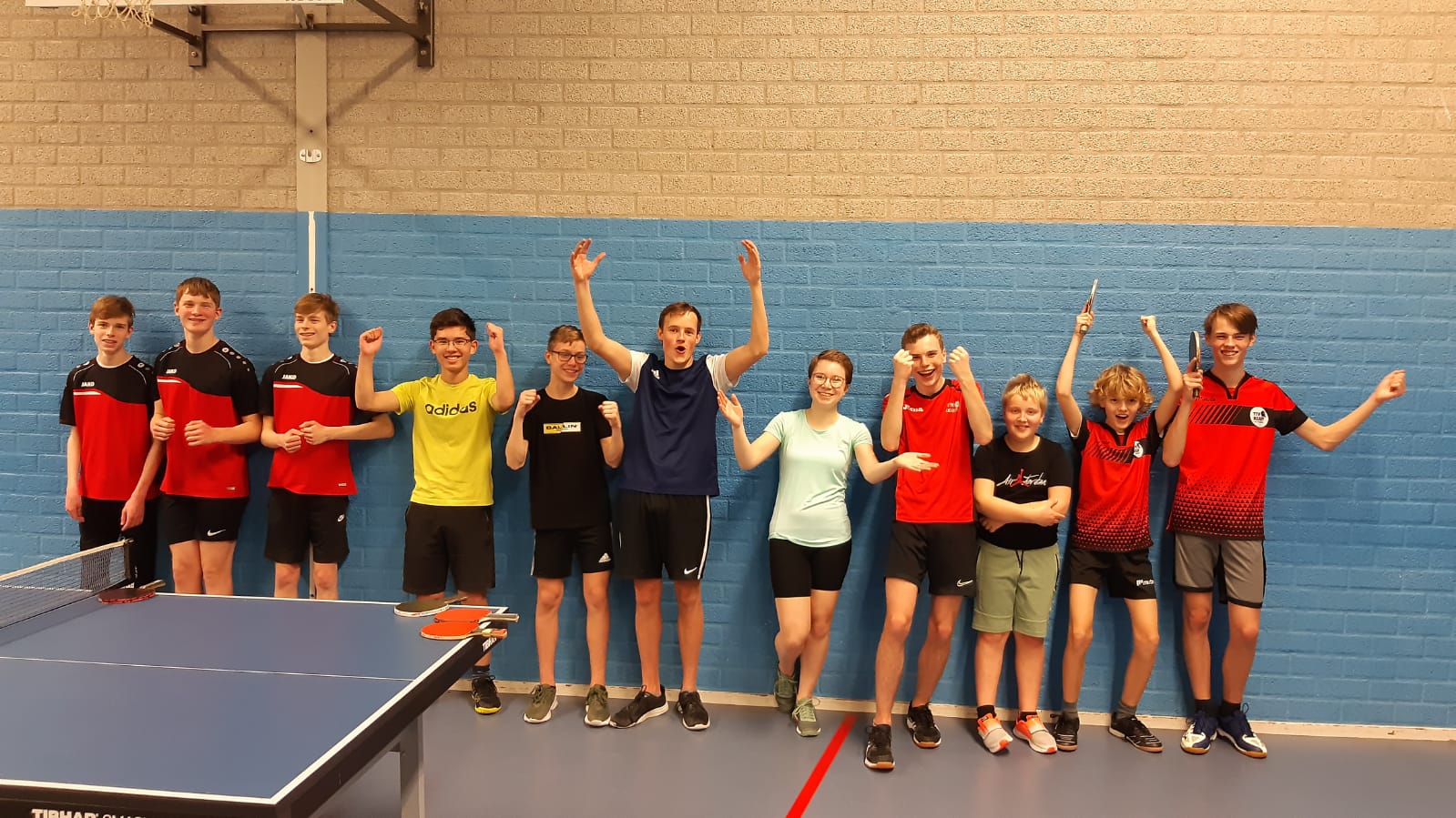 Tafel... - Tafeltennisvereniging 