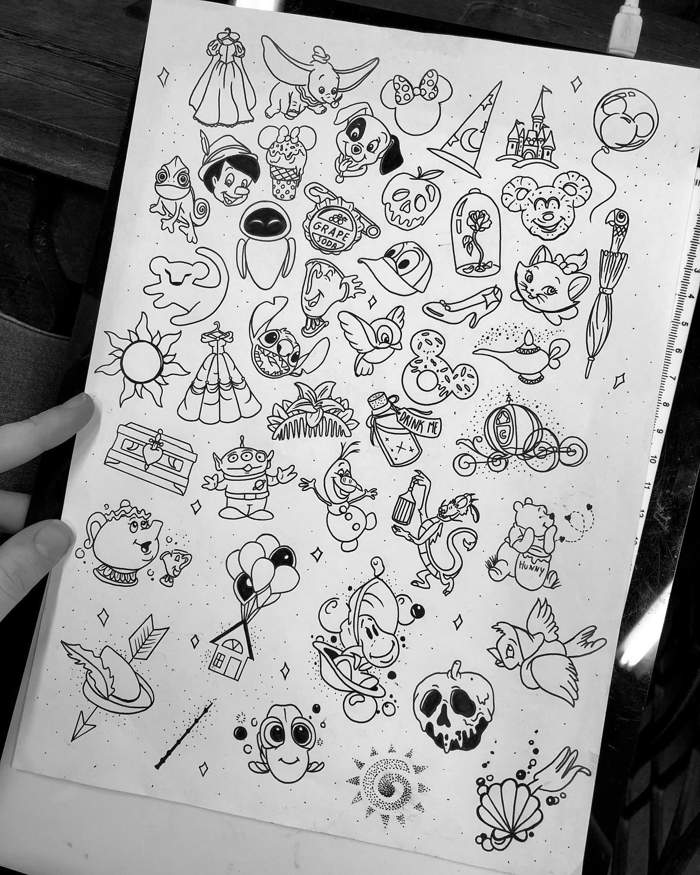 Tatouage Disney Noir Et Blanc