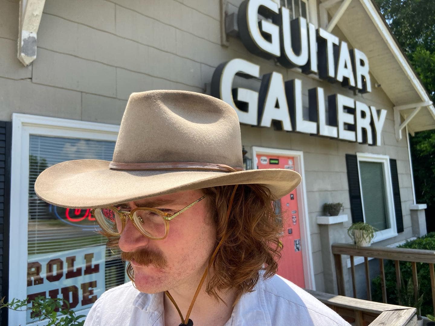 This Stetson size 7 felt fedora hat has a lot of wear and is 