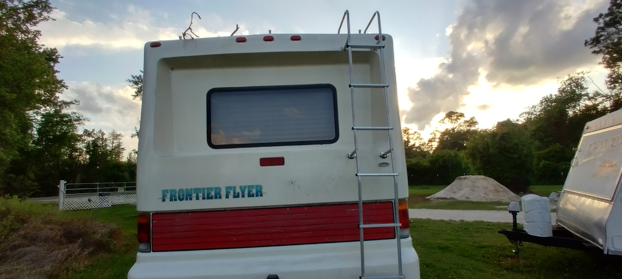 1996 frontier flyer - RVs & Campers - Lulu, Florida | Facebook Marketplace