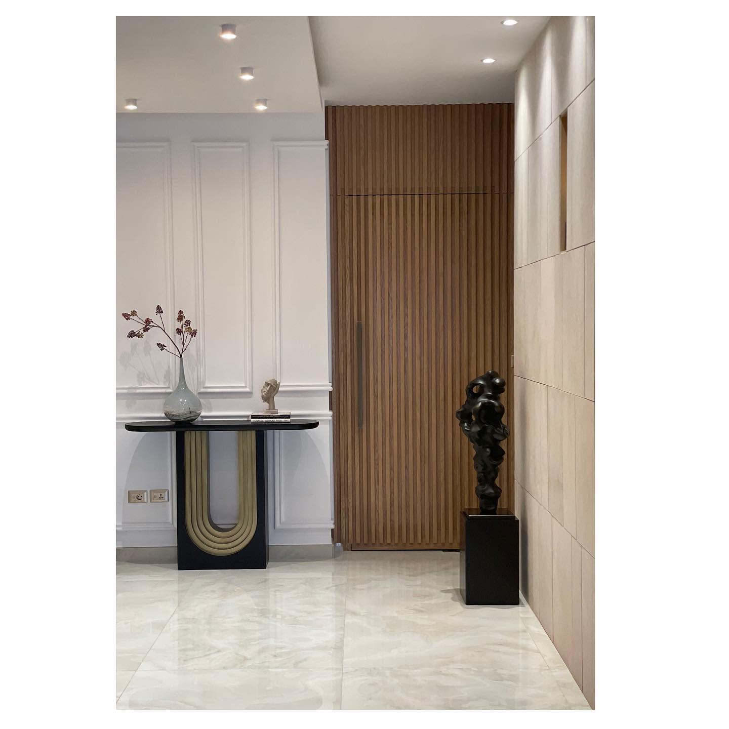 HK Architects - S.A residence | interior design project by...