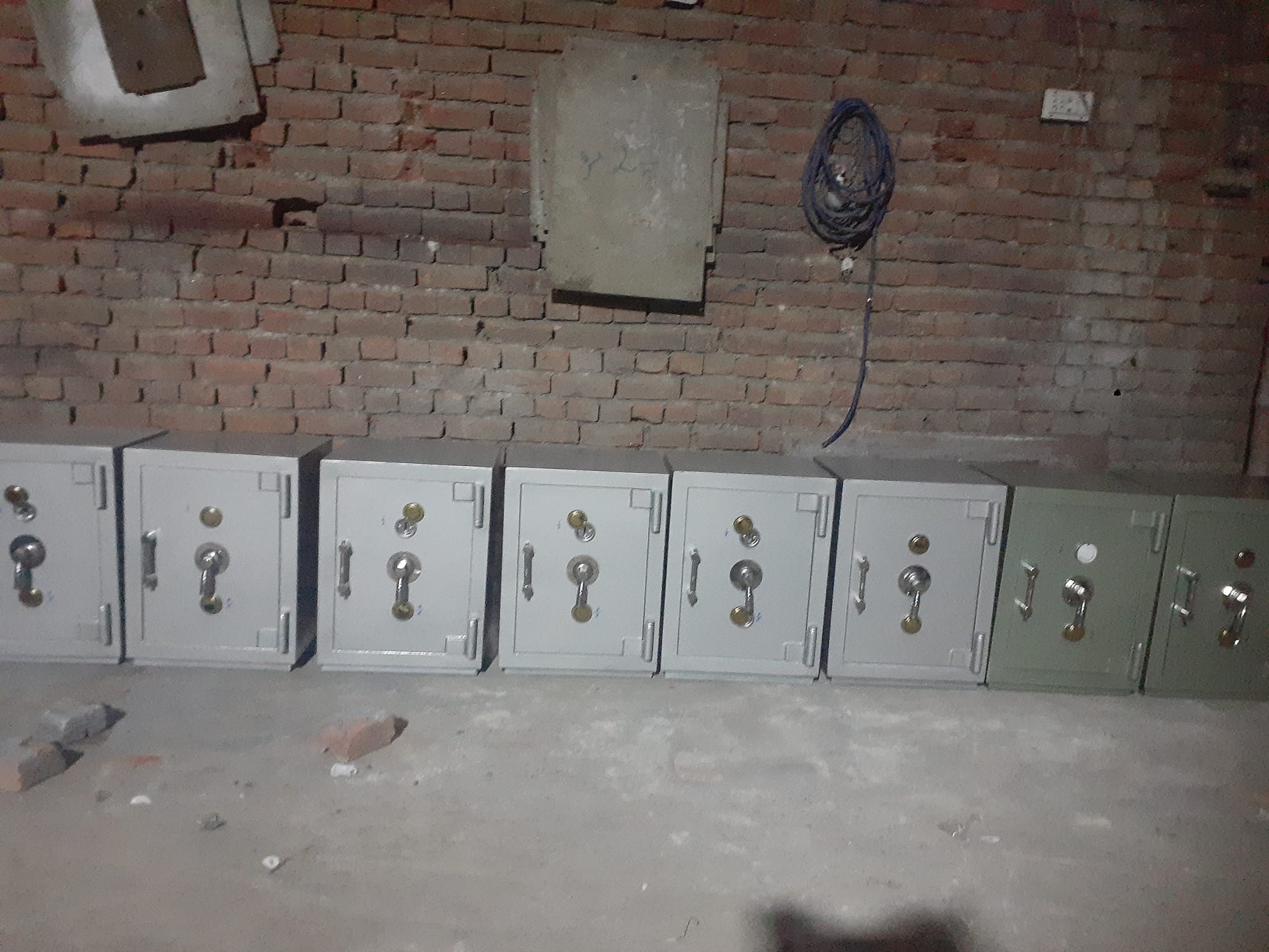Imran Sanitary electric and hardware Stores | Gujranwala