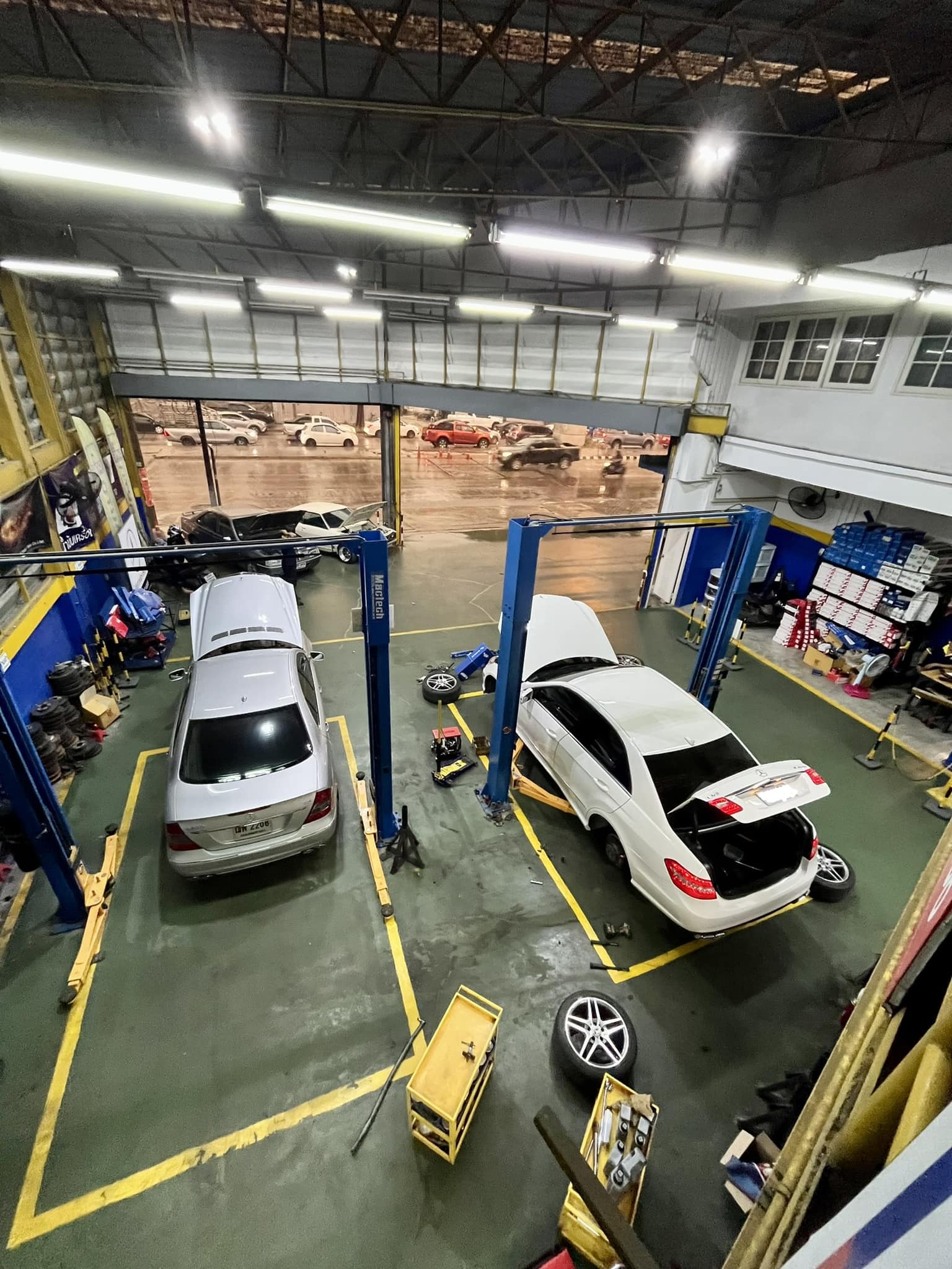 ONE AUTO - BENZ’S DAY🇩🇪 ONE AUTO วัน ออโต้ อู่บำรุงรักษา... | Facebook