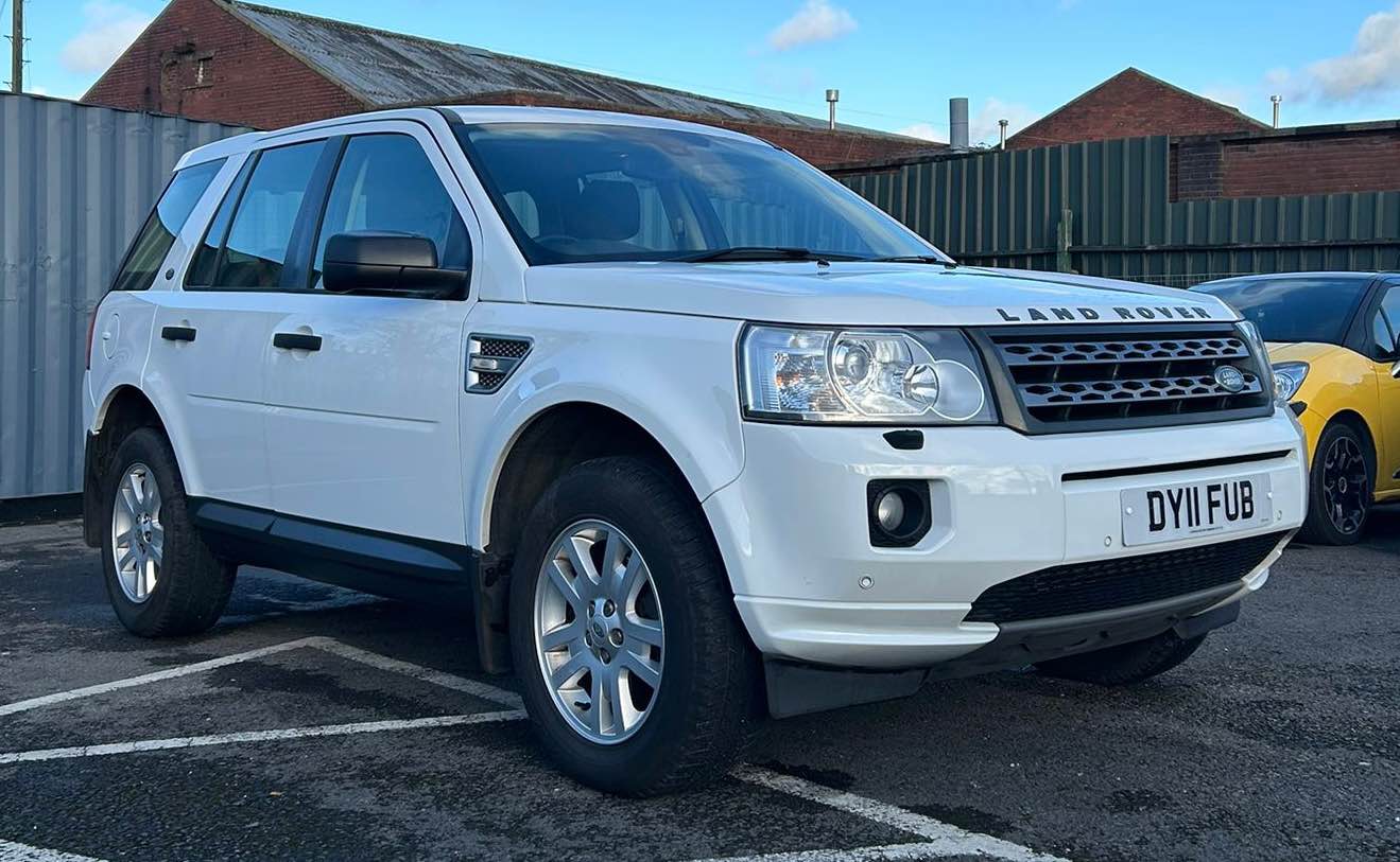 2011 Land Rover Freelander 2 2.2 TD4 XS 4WD Euro - Cars & Trucks ...