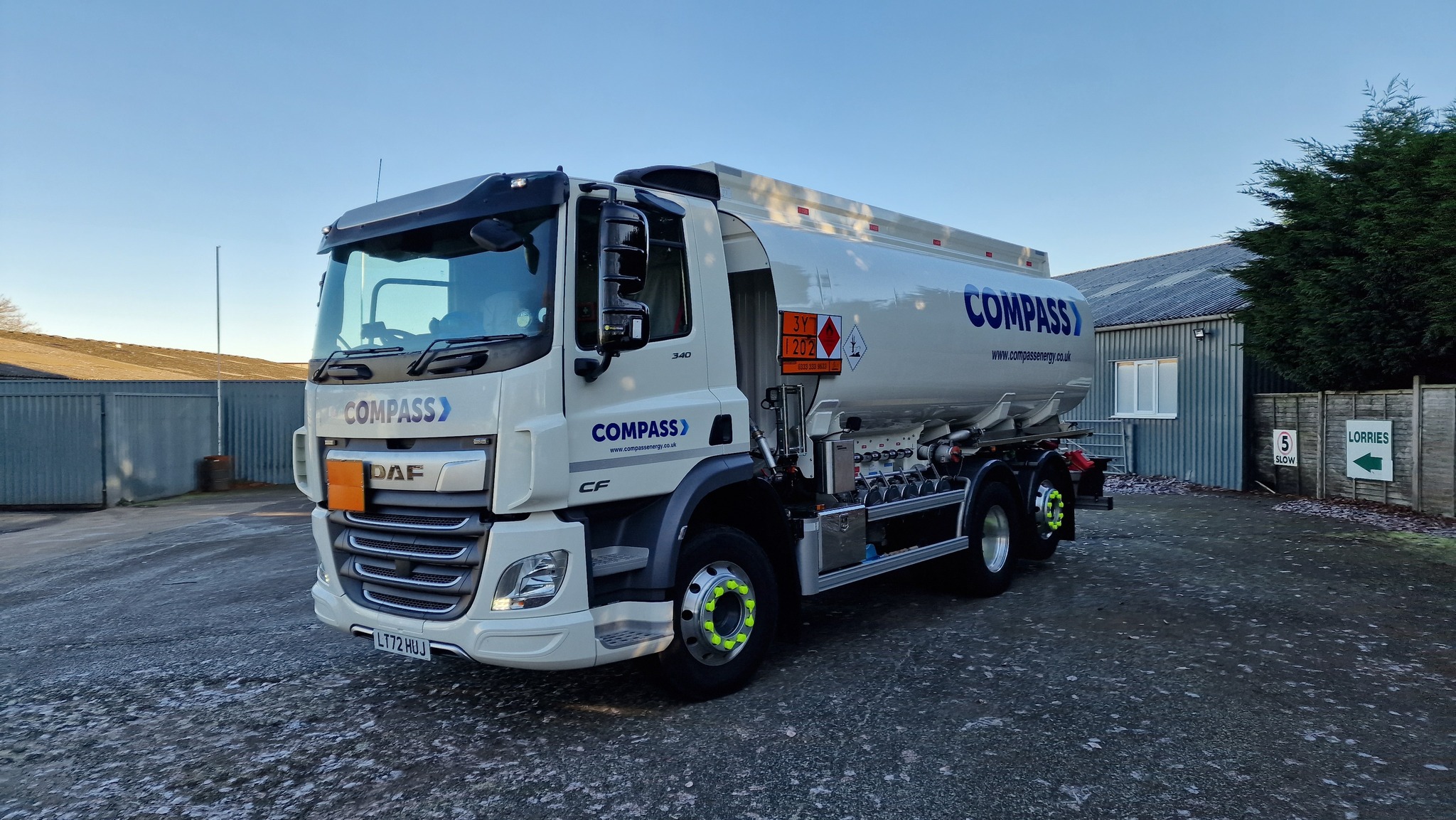 Just Tankers - Latest Delivery: New DAF CF 340 19,000 LTR...