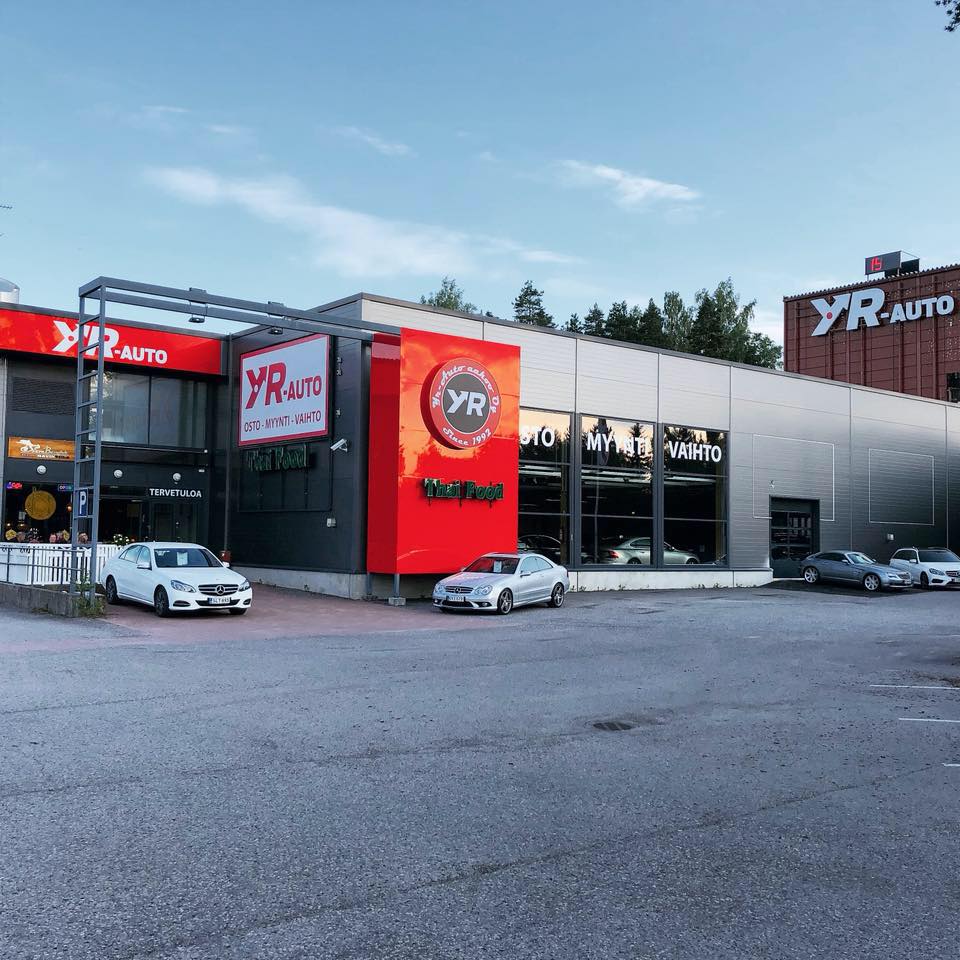das-auto-huolto-espoo-bosch-car-servicell-jokainen-ty-ntekij-hy-tyy