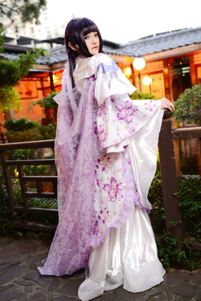 周荀/DenKa - photo by @雷神 後製 by @行草 服裝感謝 海獺工作室 第一次感受到什麼叫做