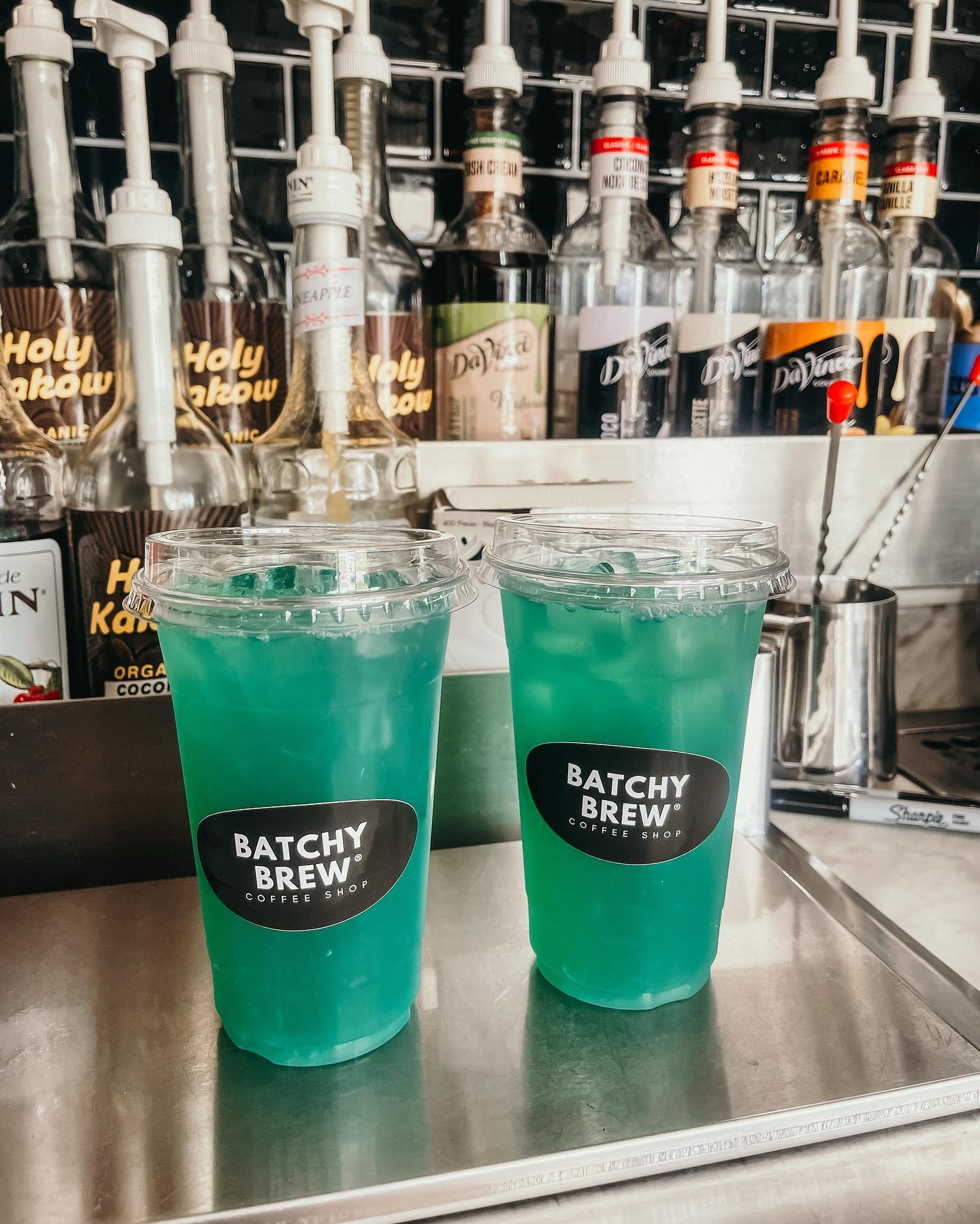 Batchy Brew - Blue Raspberry Peach Iced Green Tea...