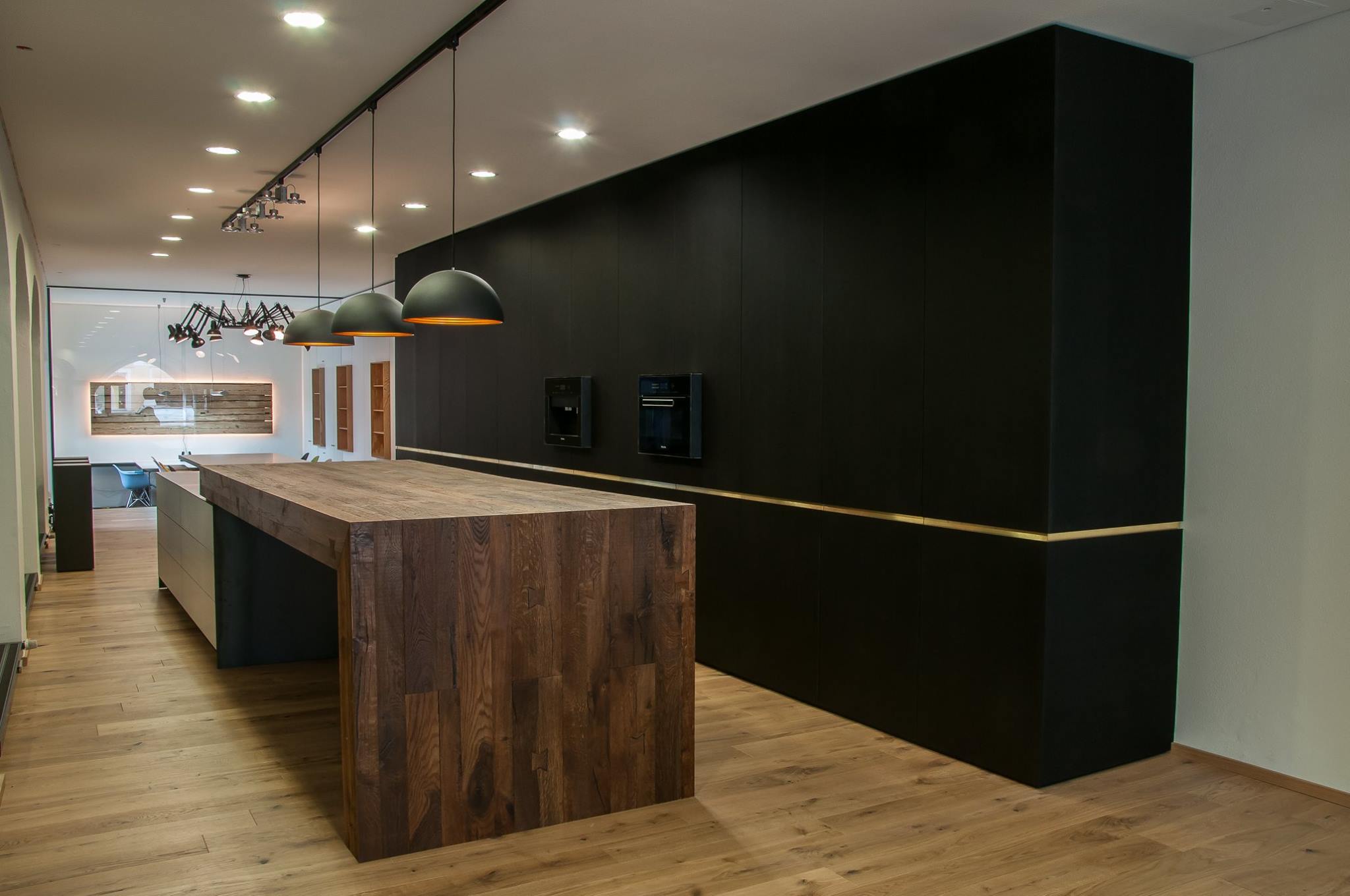 Strasser interior objektbau GmbH