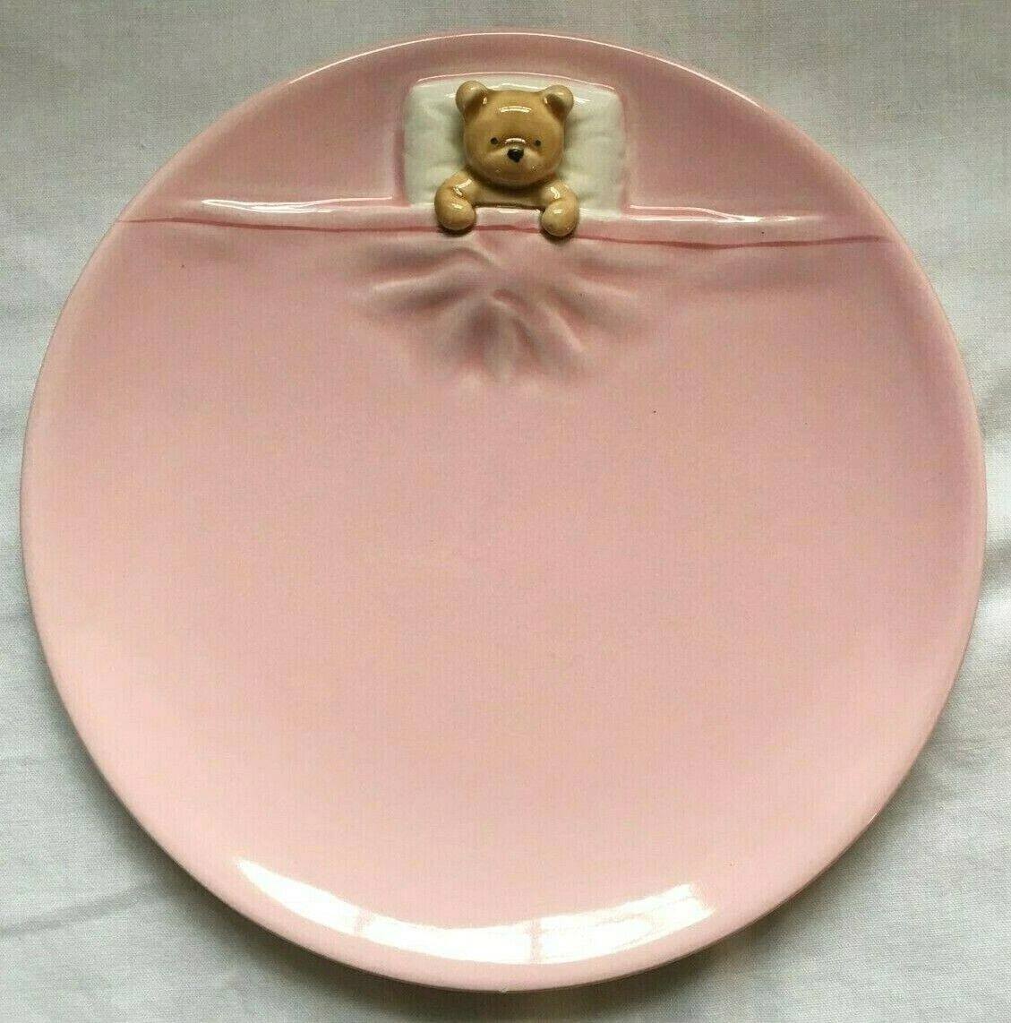 Vintage 1981 plate with a sleeping bear 🧸💫 Now I can't stop