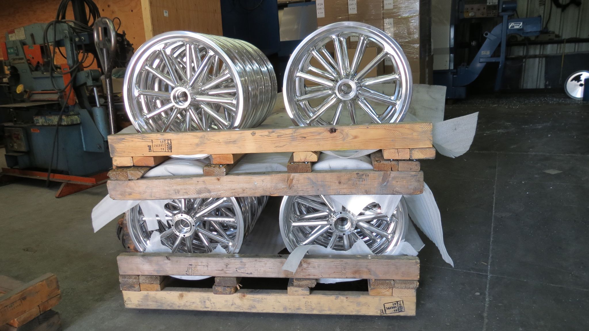 American - American Rebel Wheels Here is a pic of a Radir 12 spoke, You ...