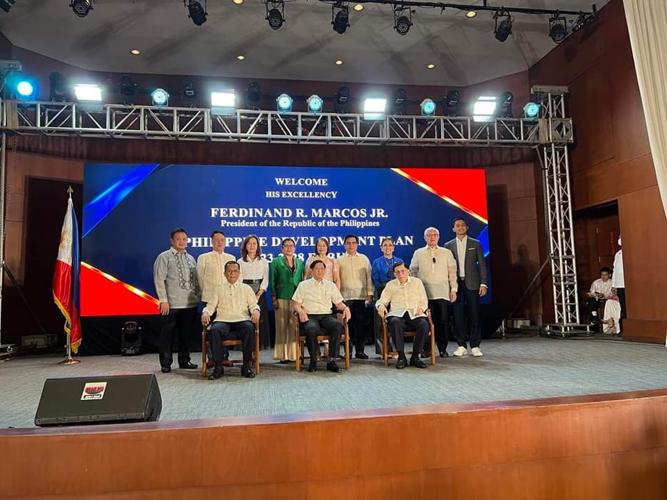 Romblon News Network - TINGNAN: Dumalo sa Philippine Development Plan ...