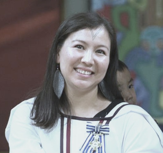 NSH - Alethea Arnaquq-Baril is an Inuk filmmaker from Iqaluit, Nunavut ...