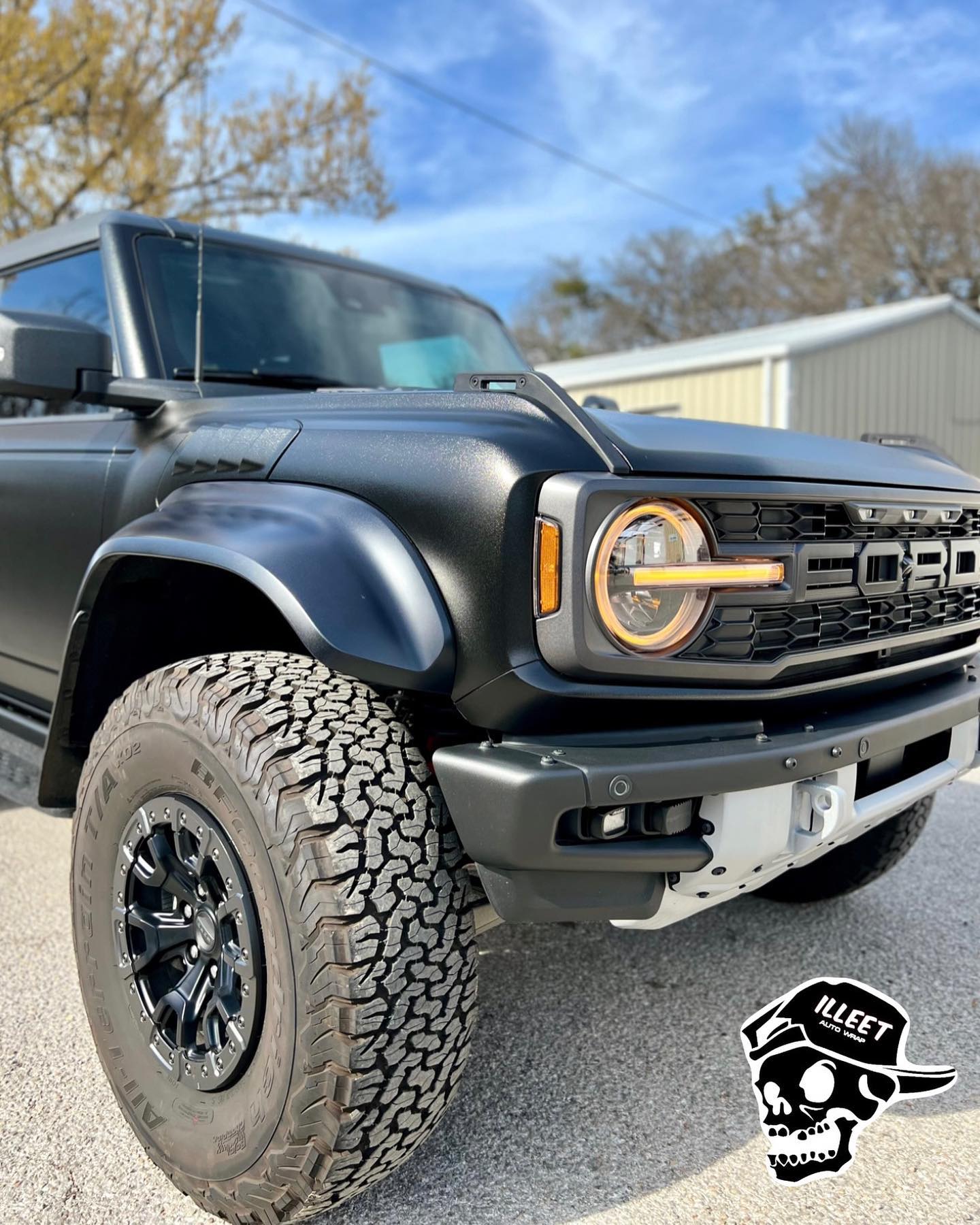 2023 Ford Bronco Raptor 🦖 Avery Rugged... - Illeet Auto Wrap