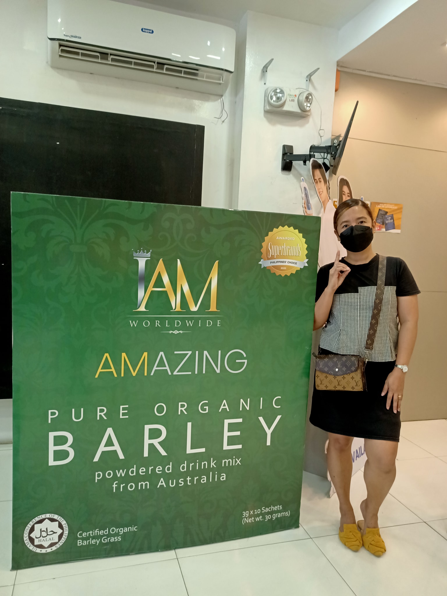 IAM... - IAM Worldwide Business by Katrina Soreta Galit