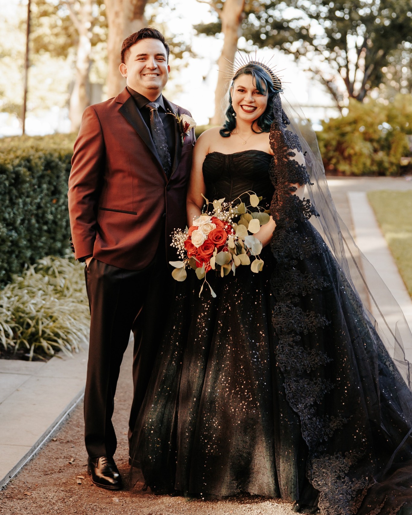 Would you rock a black wedding gown? ✨🖤 We cannot get over how much we love Claire in our favorite gown Giulia in black/champagne! #cocomelody #embracethelove #cocomelodybride Find her #WeddingDress Giulia #LD5830